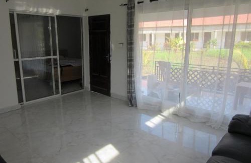 Central River Hotel | Island Hotel Janjanbureh