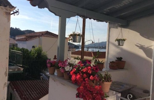 Poros House | Island House