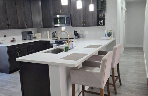 Carol City House | Island of Jewels in Miami Gardens