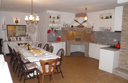 Dinjiska Apartment | Island Pag seafront 1