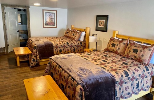 Island Park Cabin | Island Park Lodge