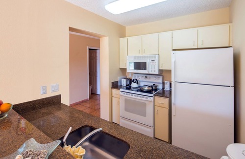 Williams Town Resort | Island Seas Resort
