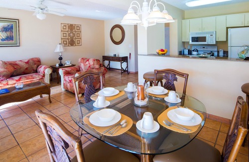 Williams Town Resort | Island Seas Resort