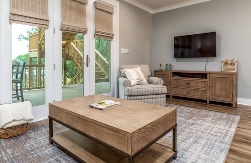 Indian Bay Condo | Island Soul Waterlemon Cay Villa - Unit 1 - 500 Lemoyne 1 Bedroom Condo by RedAwning