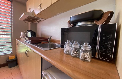Suva Bed & Breakfast | Island Travelers Acccommodation