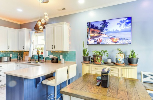 Murfreesboro House | Island Vibes: Home w/Fire Pit in Murfreesboro!