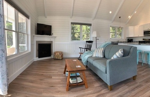 Sebasco House | Island View Cottage - Thanksgiving Dates Available
