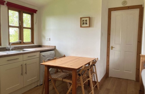 Arisaig Cottage | ISLAND VIEW LODGE, pet friendly, with a garden in Arisaig