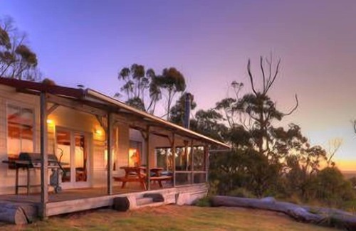 Smithton Cottage | Island View Spa Cottage