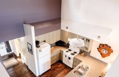 Tofino Apartment | Island Vista - Waterfront Condo