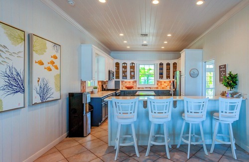 Hope Town Villa | Islands Away: Your Private Bahamian Waterfront Retreat