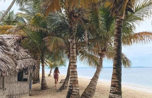 Carti Tupile House | Islas de Guna Yala Cabaña tradicional Guna Tubasenika