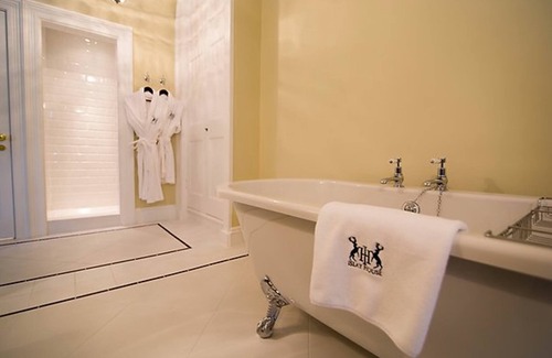 Islay Island Hotel | Islay House
