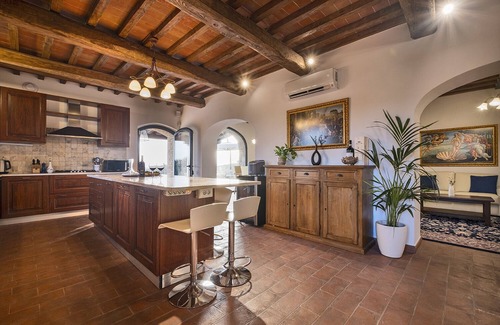 Castellina in Chianti Villa | ISOLA SERENA Newly Expanded Private Luxury Villa, Tuscany, Infinity Pool & Views