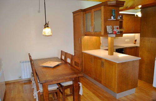 Isovol House | ISOVOL I - Three Bedroom House, Sleeps 8