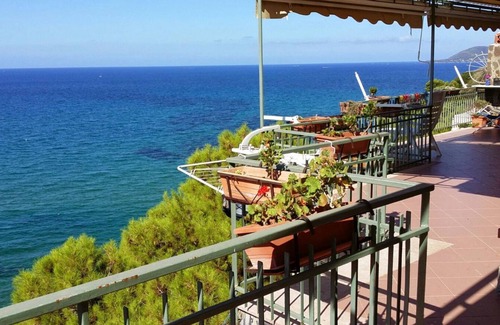 San Mauro Cilento House | House on the sea Acciaroli