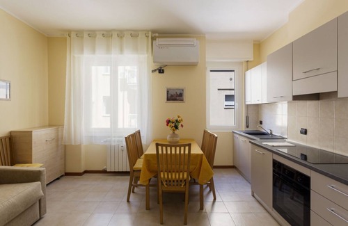 Turro Apartment | It feels just like home - Milan/Smart Lock