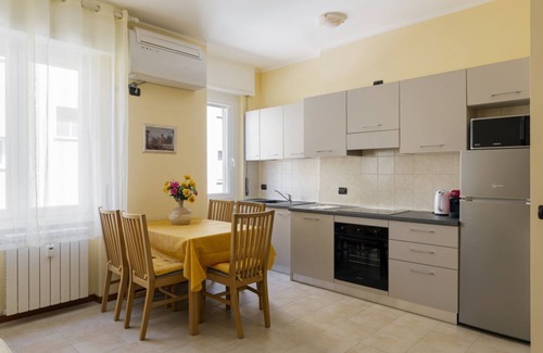 Turro Apartment | It feels just like home - Milan/Smart Lock