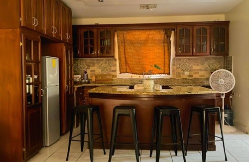 La Lima House | it is a beautiful house with 3 bedrooms with four bathroom etc