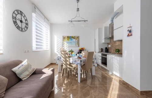 Calambrone Apartment | Seaside Apartment with swimming pool and parking