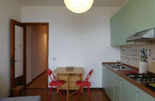 Marina di Pisa Apartment | Sea scent, lovely seafront apartment