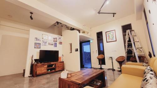 Hualien City Centre Bed & Breakfast | It's Footprint