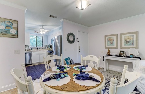 Fernandina Beach Condo | It's Island Time! Updated and Relaxing 2 Bed/2Bath Beach Getaway