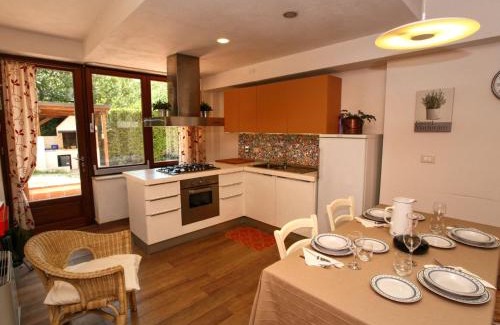 San Valentino In Abruzzo House | Mansion in San Valentino with Pool