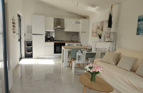 Contrada Taverna Apartment | Aura Mare Blu by the sea