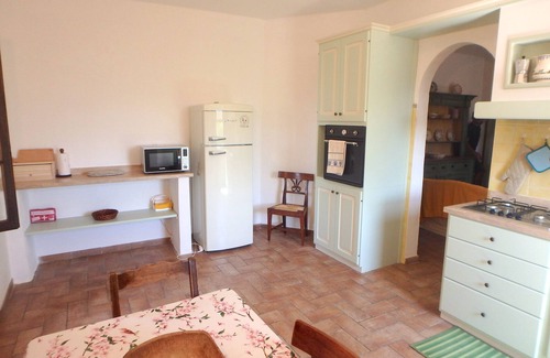 Civitella Paganico Apartment | Casa Chiesa: Charming Cottage on beautiful estate in Tuscany