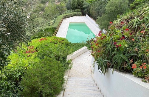 Villaggio delle Mimose Villa | Lovely Villa With Sea Views and Pool