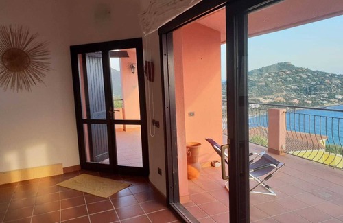Torre delle Stelle House | Super panoramic villa in Torre delle Stelle