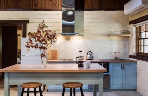 Daylesford Villa | Italian Hill Garden Villa