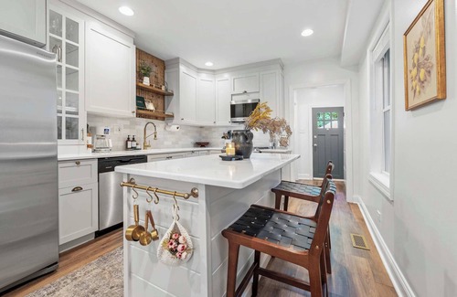 Passyunk Square House | Italian Market Elegance | 4BR South Philly Home