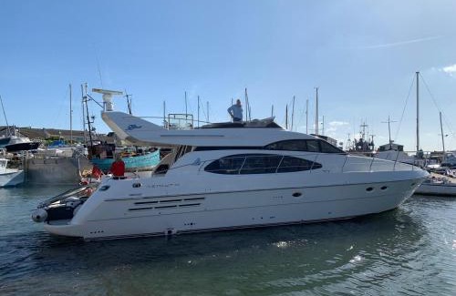 Tower Hill Apartment | Italian Superyacht Bianca Lucida