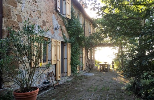 Celleno House | Italian villa with pool and stunning views over the Tiber Valley.
