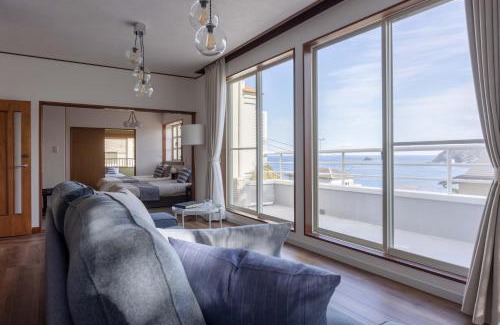 Ito House | Ito Orange Beach Villa - Ocean View & Private Onsen