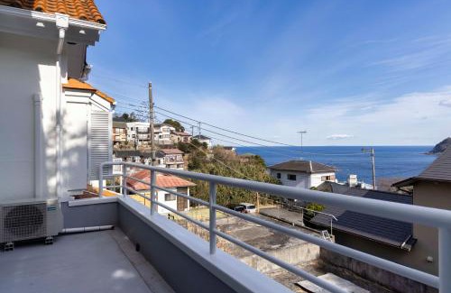 Ito House | Ito Orange Beach Villa - Ocean View & Private Onsen