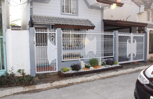 Angeles City House | It’s 2 Storey Townhouse, Near Clark Freeport Zone