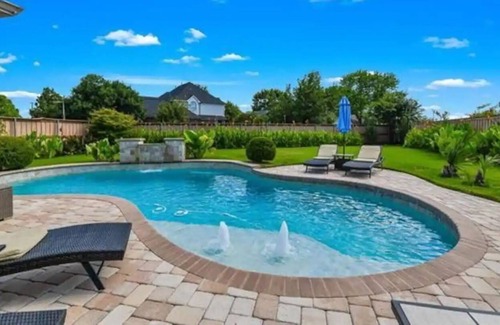 Flower Mound House | It’s no gamble. This spacious, full house is yours to rent.