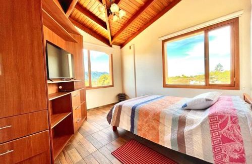 San Roque House | ItsaHome Vacations - Casa de Campo Atuntaqui