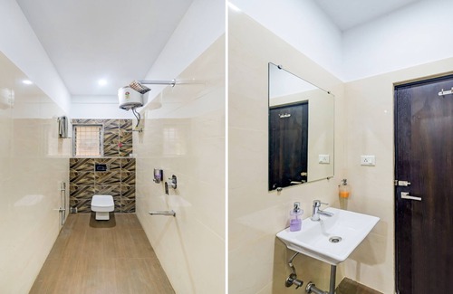 Bhowanipore Hotel | Itsy Hotels Neeranand Plaza