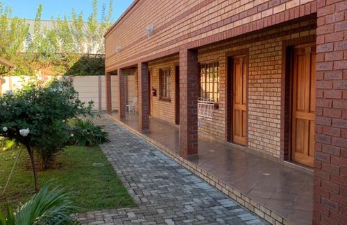 Klerksdorp House | Itumeleng Guesthouse
