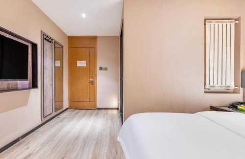Bincheng District Hotel | iU Hotel Binzhou Bohai International RT-Mart Store