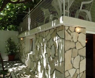 Zgrade House | Iva Guest House