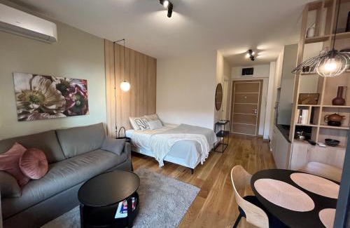 Vozdovac Apartment | IVA HOME Apartment