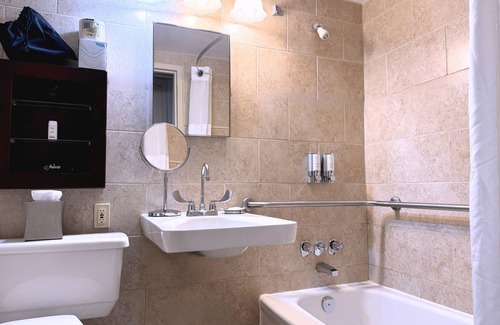 London Hotel | Ivey Spencer Leadership Centre