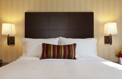 London Hotel | Ivey Spencer Leadership Centre