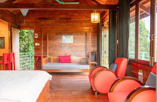 Di Linh Resort | Ivory Falls Villa