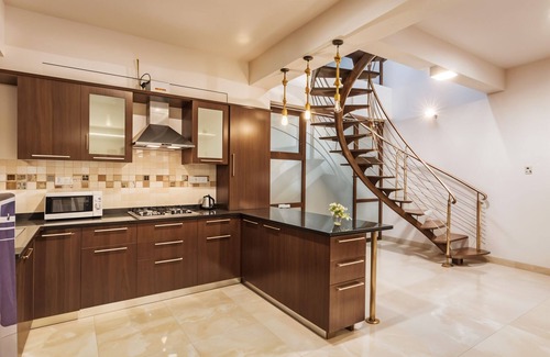 Vyalikaval HBCS Layout Apartment | Ivory Petal Penthouse 3BHK in Bangalore by Homeyhuts